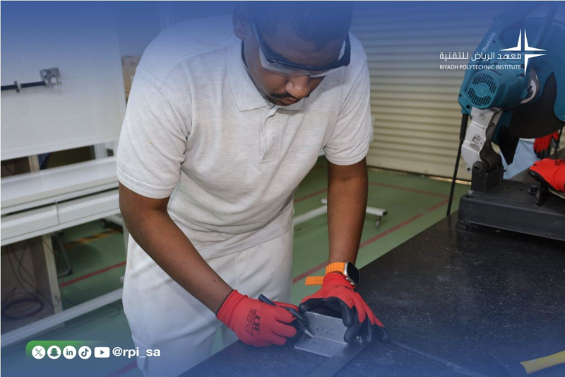 بناء مهارات صناعية